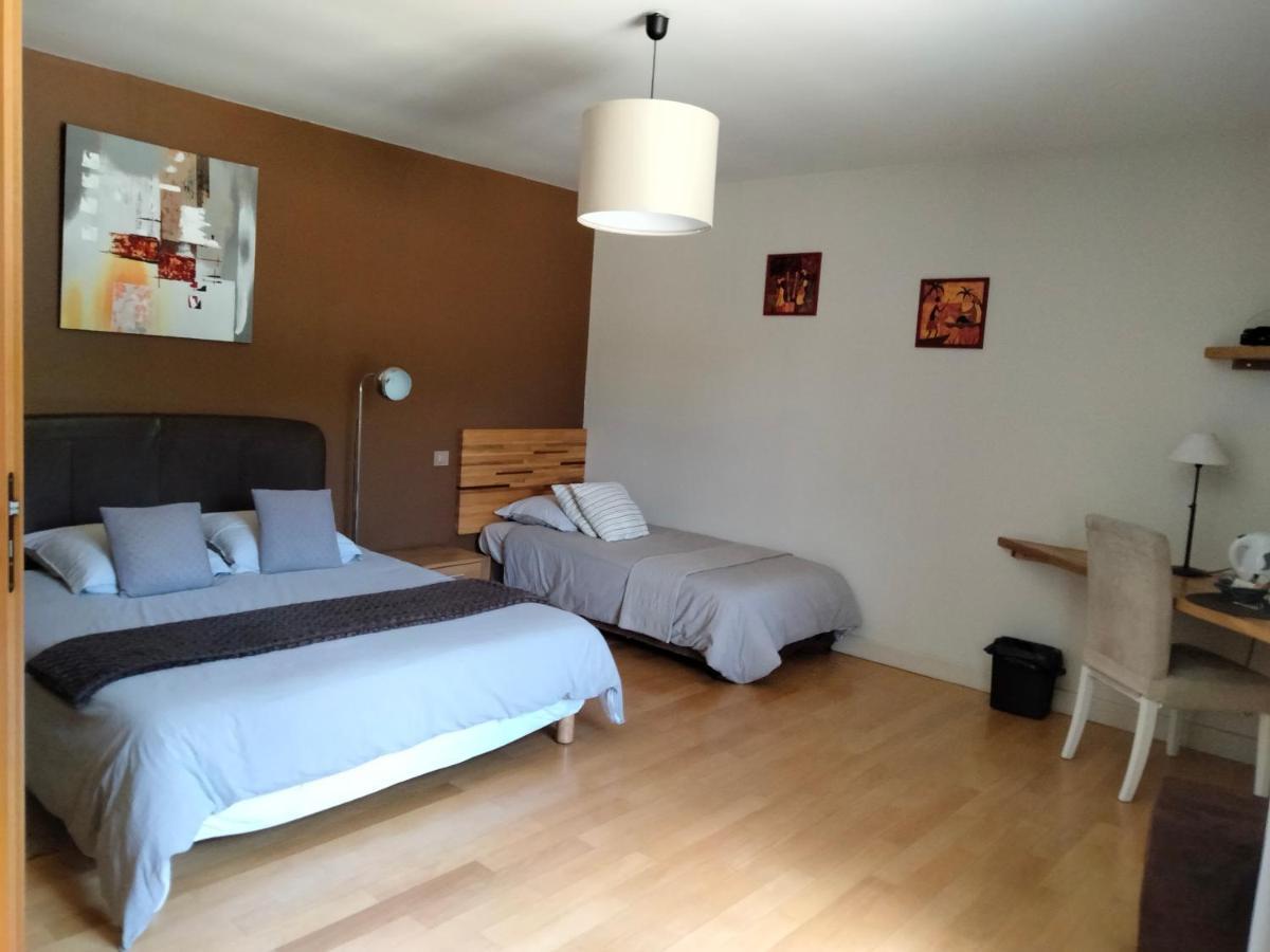 Bed and Breakfast Au Saint-Amand Poissons Zewnętrze zdjęcie