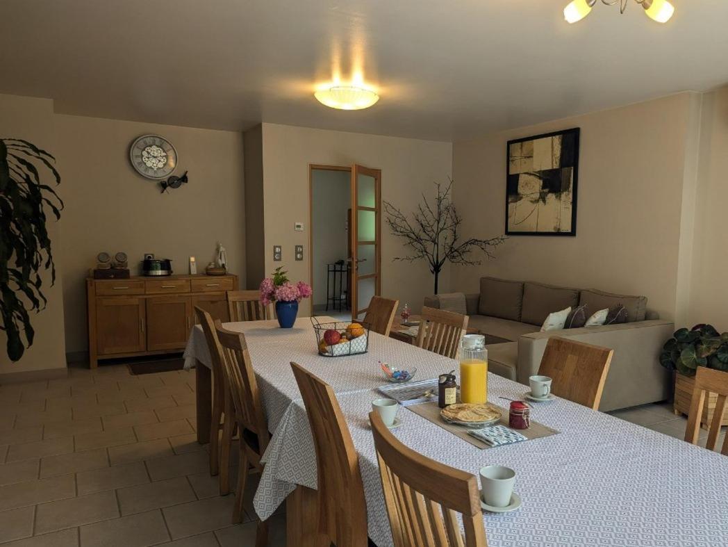 Bed and Breakfast Au Saint-Amand Poissons Zewnętrze zdjęcie